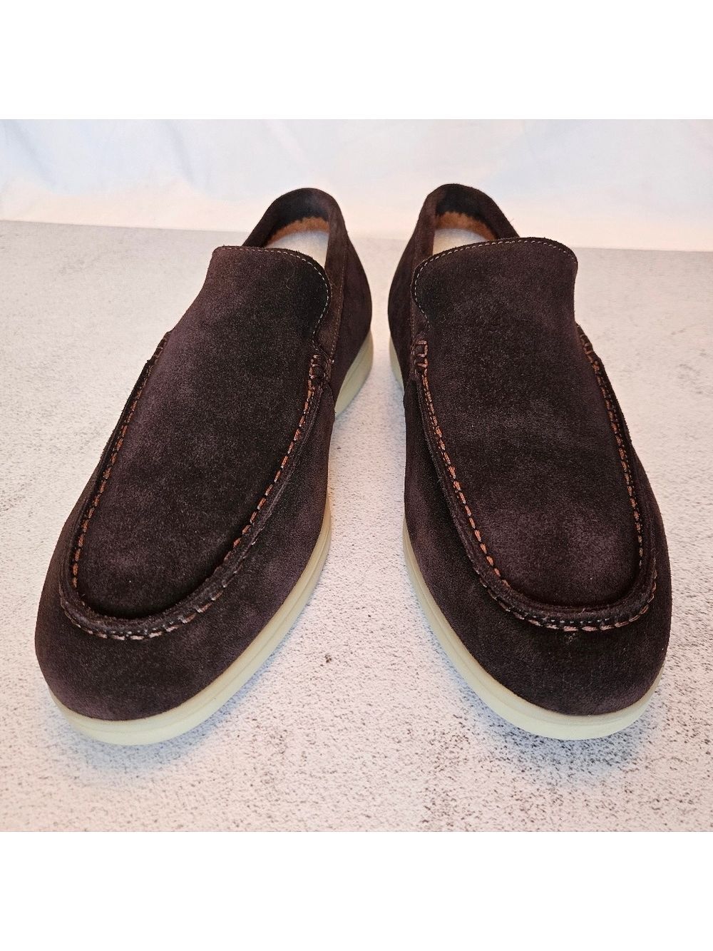 🍁NIB Size 8 Dark Brown Moc-Toe Venetian Suede Loafers Snover, Crafted in Canada